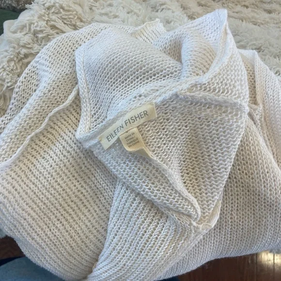 White Knit V-Neck Sweater, 100% Organic Linen - Picture 6 of 6